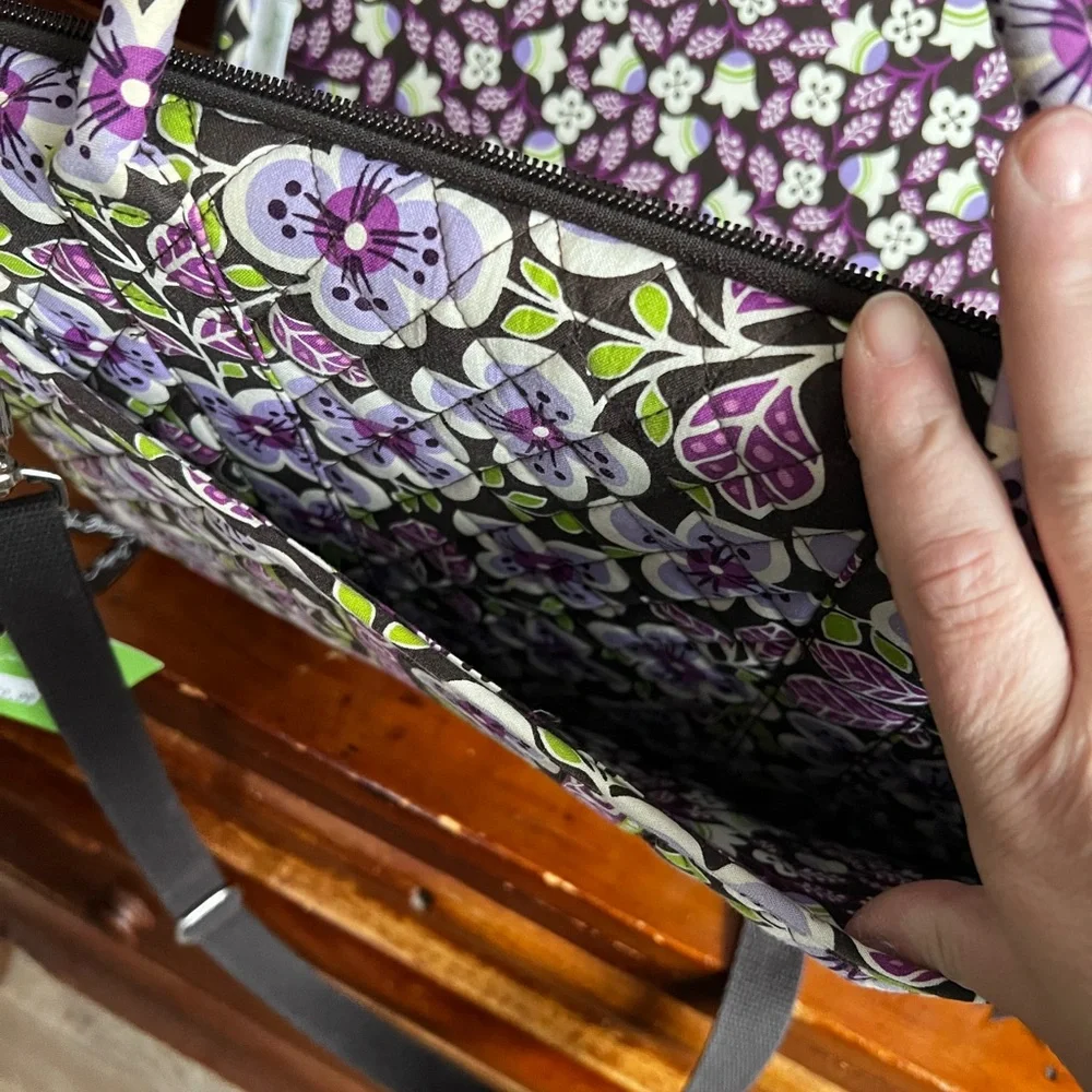 Retired Vera Bradley hard shell laptop portfolio case/bag retired Plum petals - Picture 6 of 10